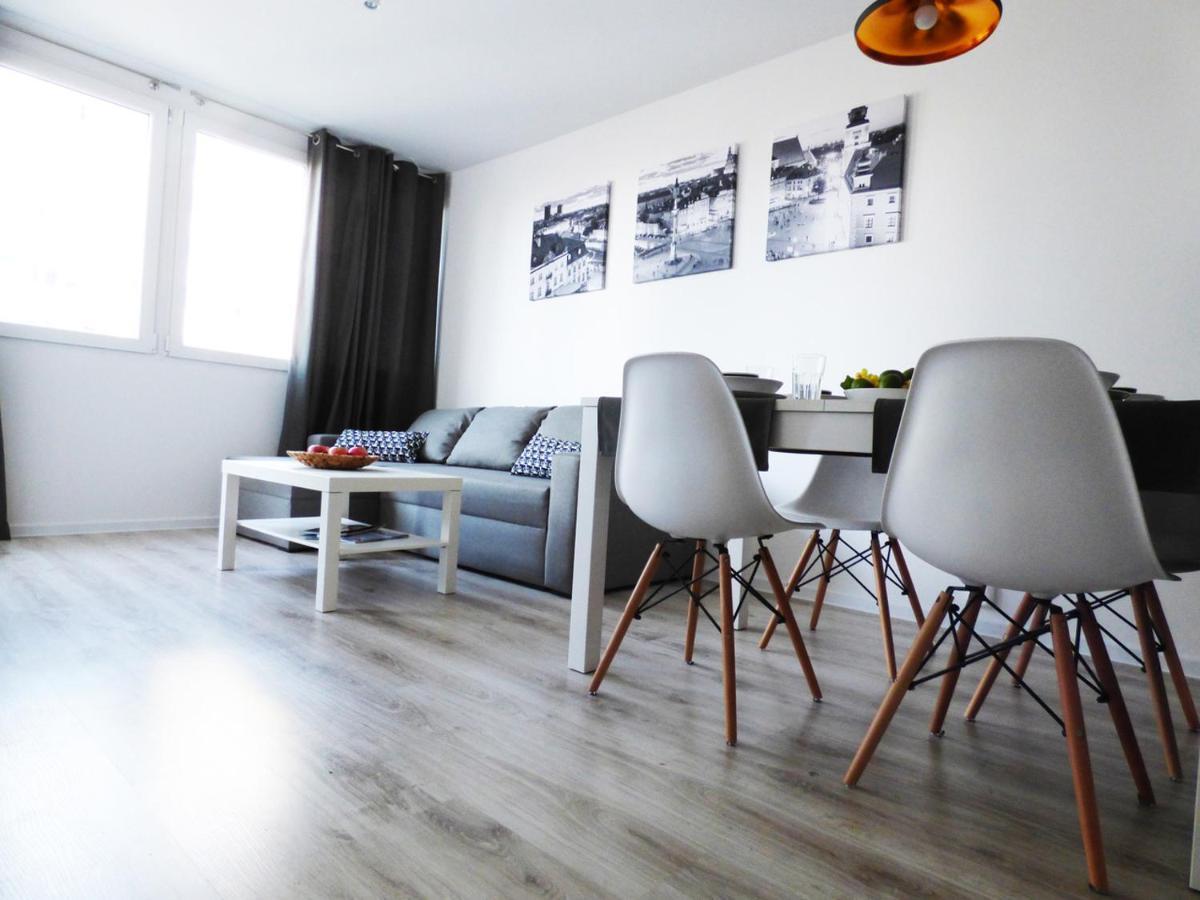 Plac Grzybowski Apartment Варшава Екстер'єр фото